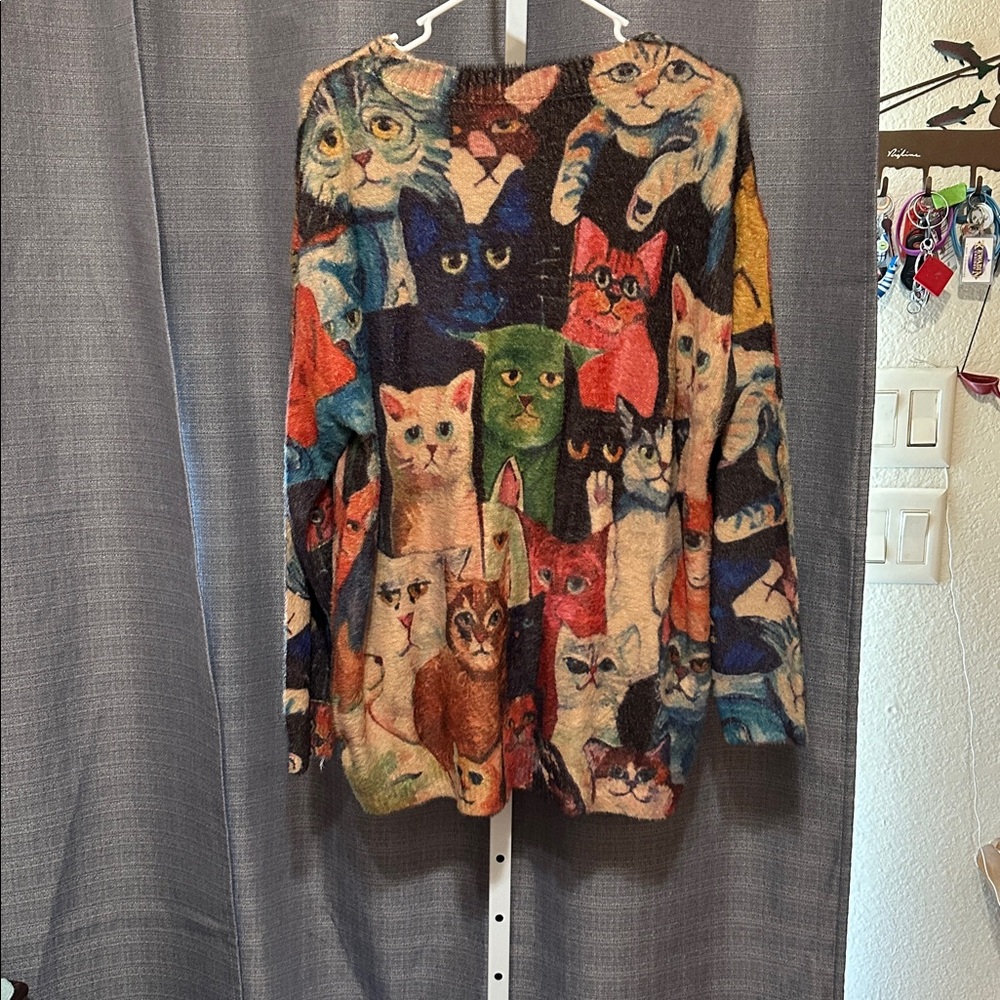 Amazon Kitty Print Sweater - Picture 3 of 4